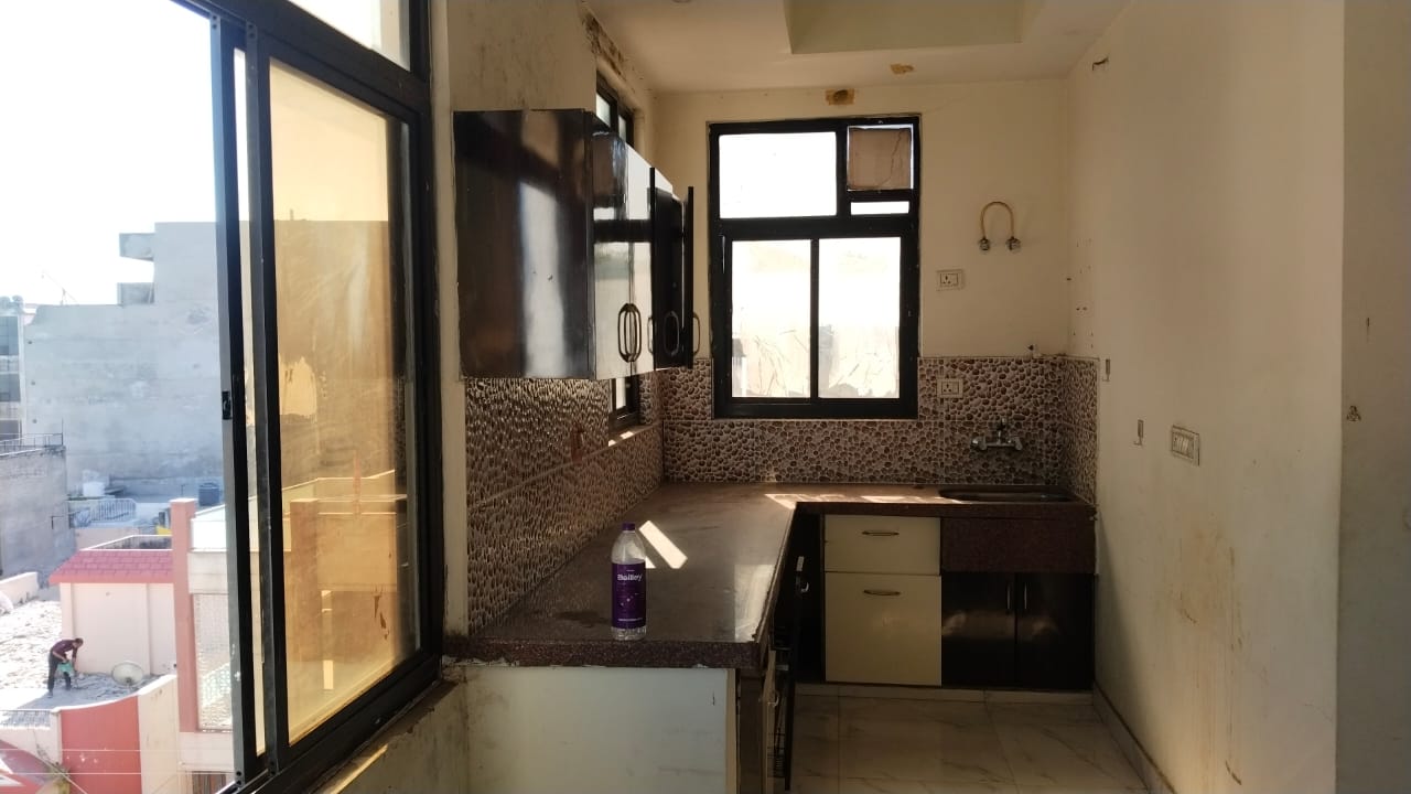 3 BHK Second Floor Flat for Rent in Sodala, Jaipur – Near Metro Station & Ram Nagar-Sodala-Jaipur